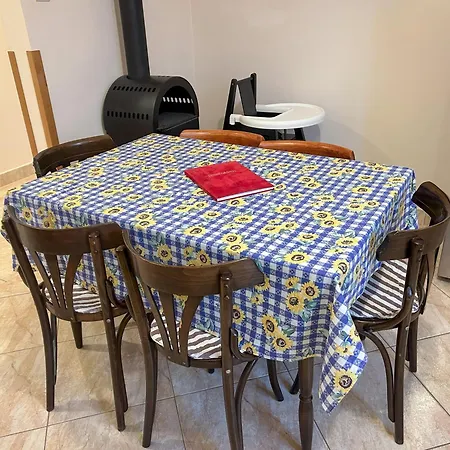 Oeroemvoelgy Vendeghaz Bozsva