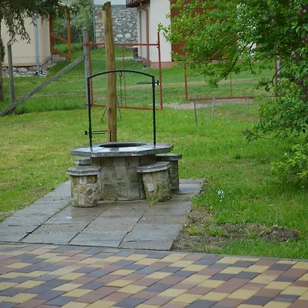 Oeroemvoelgy Vendeghaz *